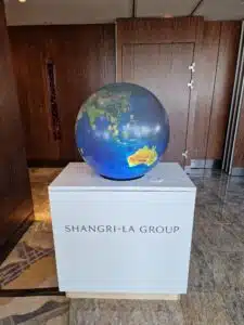 Shangri-La – Sharp presentation. Image